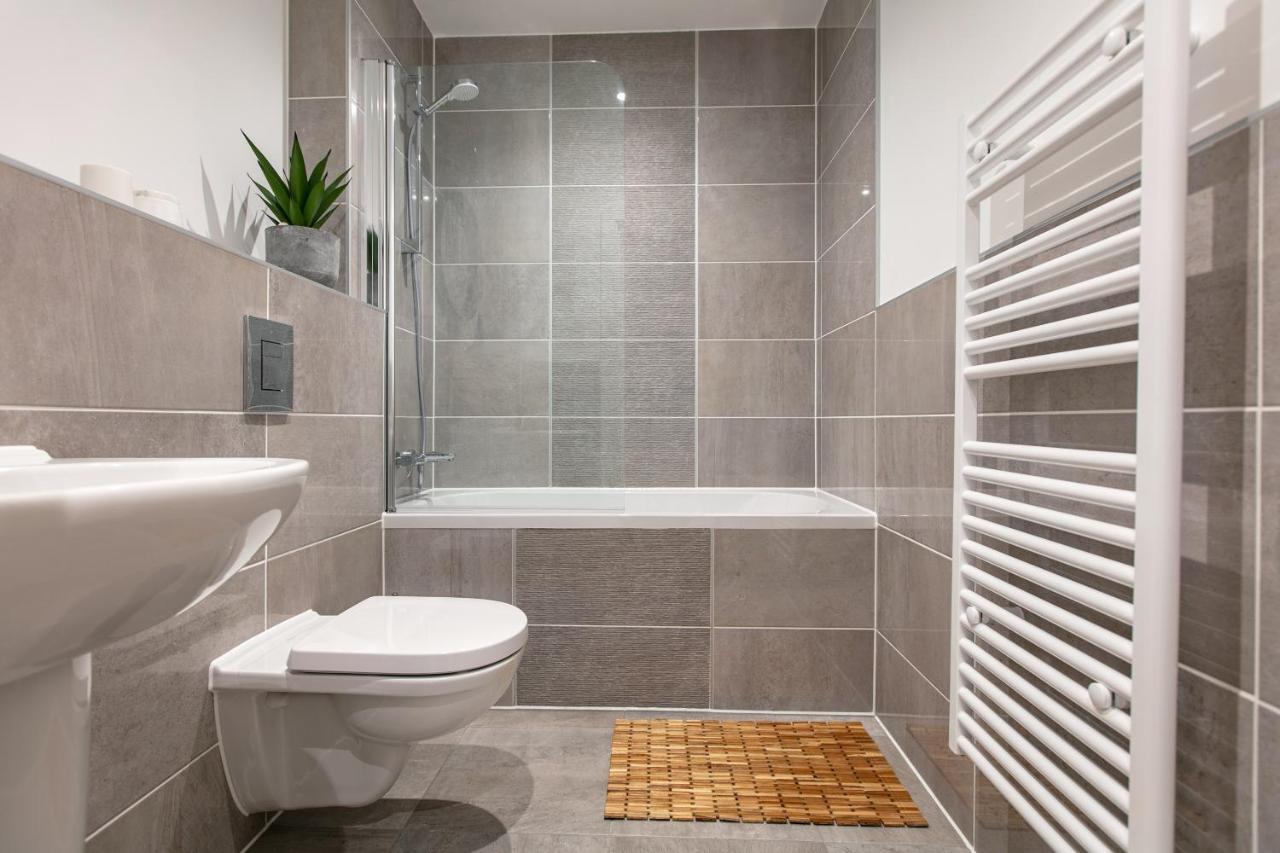 City Centre - Free Parking - Stylish 2 Bedroom Apartment Bristol Exteriér fotografie